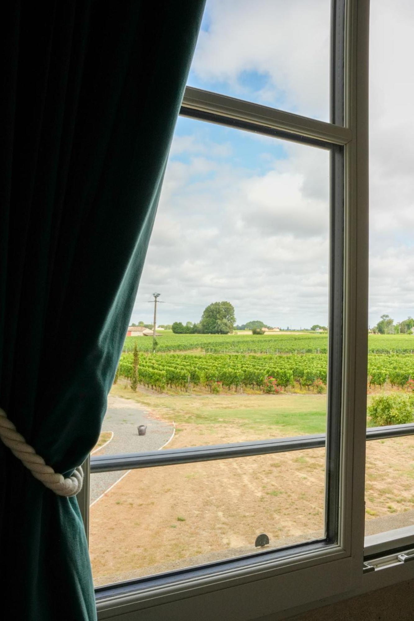 Chateau Vieux Clos Saint Emilion Exterior photo